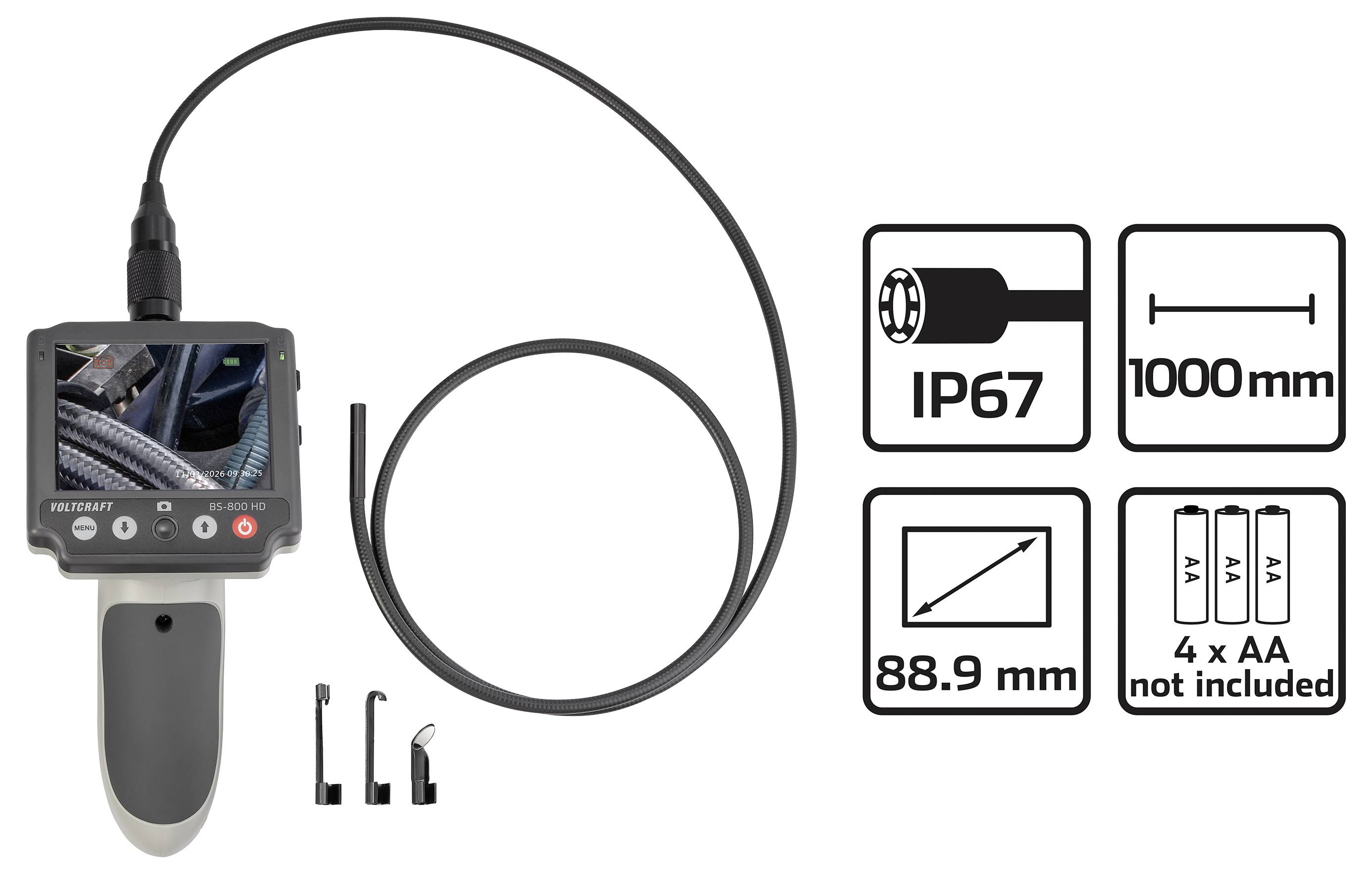 Borescope inspectiecamera met handheld scherm, lange flexibele kabel, sondeaccessoires en pictogrammen die IP67-classificatie, 1000 mm lengte, 88,9 mm weergave en 4 AA-batterijen (niet inbegrepen) aangeven.