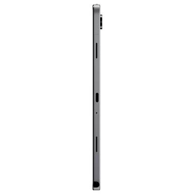 Zij-aanzicht van een moderne smartphone met een slanke profilering, volumeknoppen en een zichtbare camerabult.
