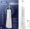 'Oral-B Aquacare Series 6' waterflosser verpakking met productafbeelding die functies toont zoals 3 reinigingsmodi, Oxyjet-technologie en grondig reinigen van de tandvleeslijn.