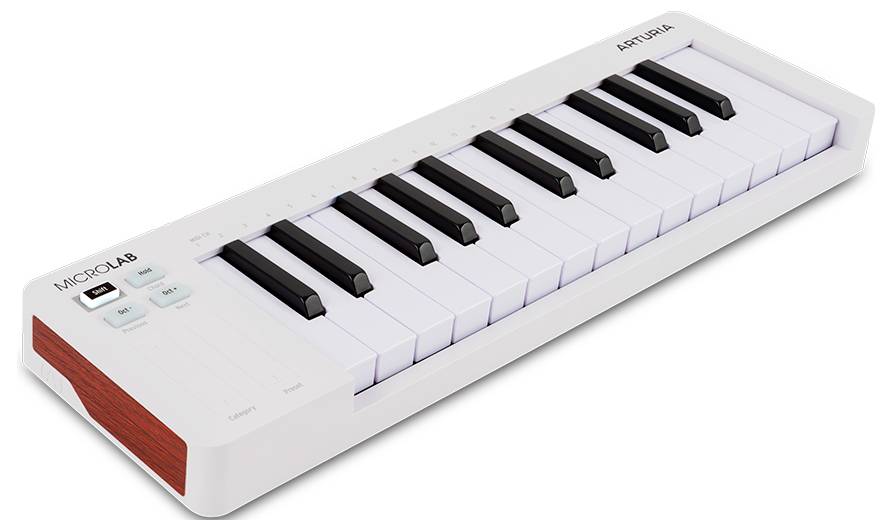 Een kleine witte MIDI-keyboard genaamd 'MicroLab' met 25 toetsen, voorzien van zwarte en witte toetsen, en drie blauwe bedieningsknoppen aan de linkerkant.