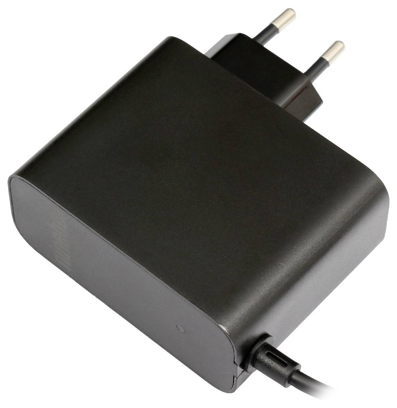 Een zwarte wandoplader met een Europese stekker en een geïntegreerde kabel, ontworpen voor elektronische apparaten.