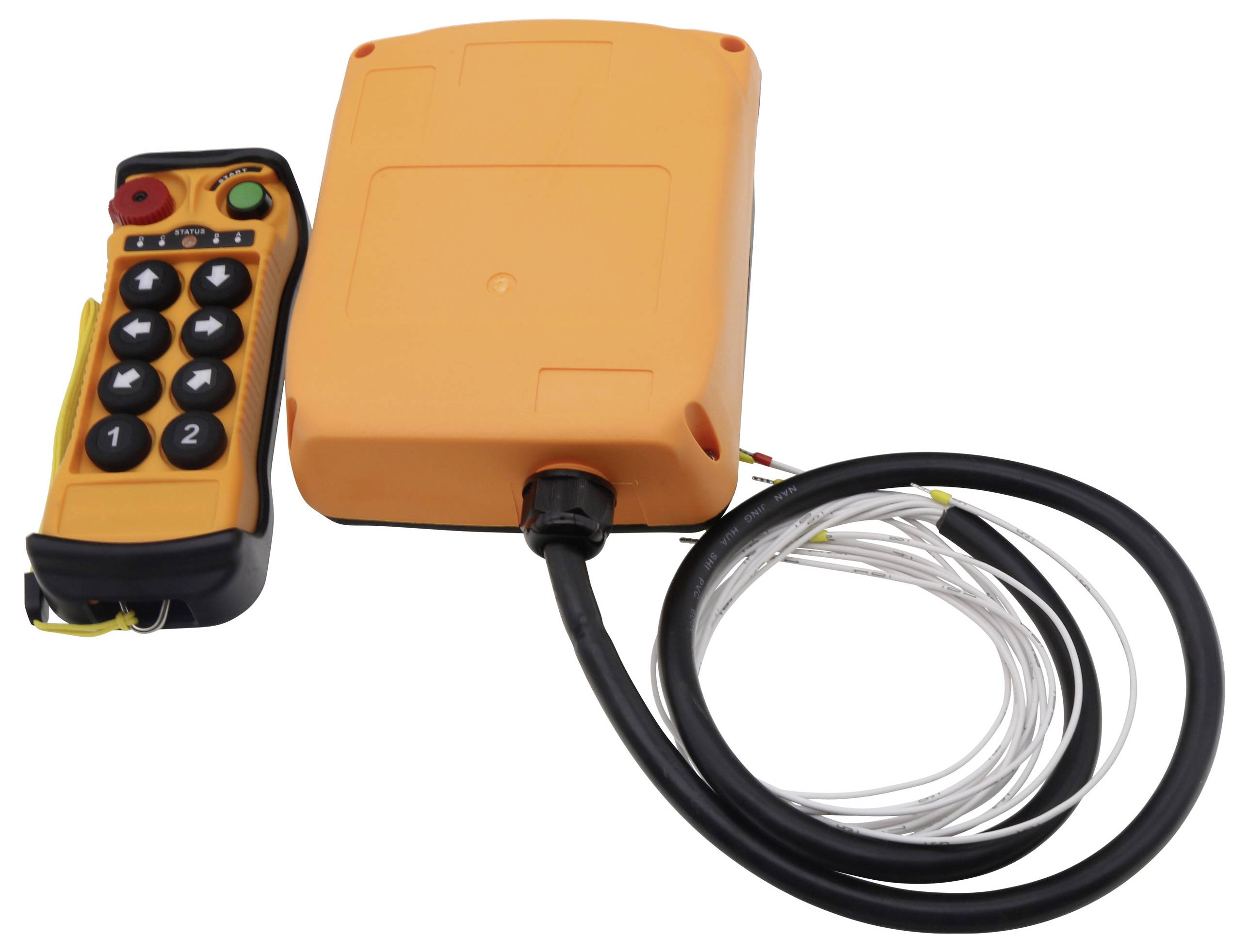 'Een oranje afstandsbediening met een zwart handheld apparaat en aangesloten kabels. De controller heeft meerdere knoppen gelabeld met 1 en 2.'