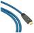 'Een blauwe USB-C-kabel met een zwarte connector waarop een klein rood en wit logo staat.'