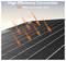 Zonnepaneel onder zonsondergang met tekst 'Hoge Efficiënte Conversie: 23% Zonne-energie Conversiepercentage'; pijlen geven zonneenergie-absorptie aan.