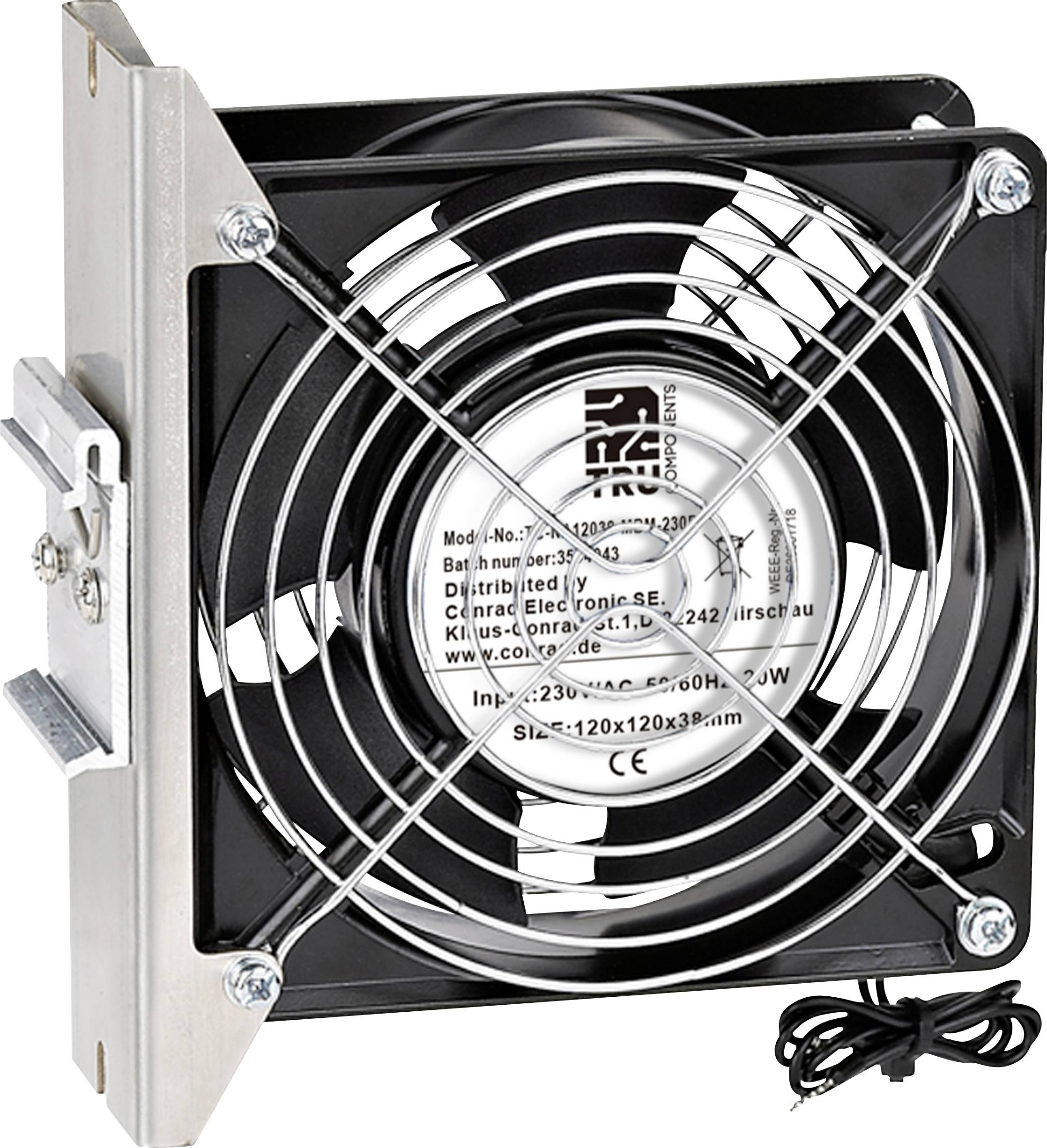 Industriële koelventilator met metalen beschermkorf, gemonteerd op een beugel. Ventilatordetails zijn in zwarte tekst op een zilveren achtergrond afgedrukt.