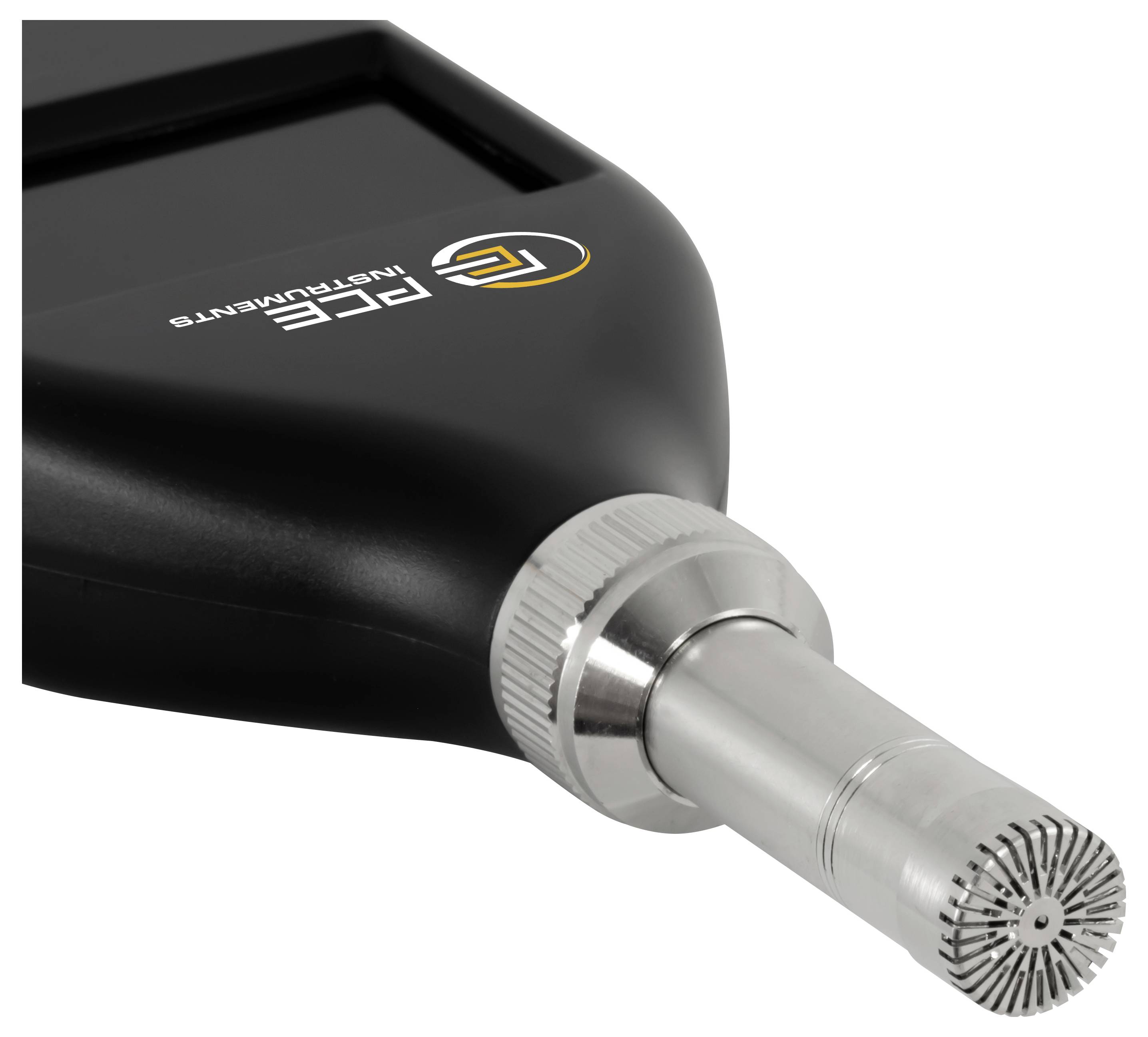 Close-up van een zwart PREM instruments handheld apparaat met een zilveren cilindrische metalen punt op een witte achtergrond.
