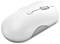 Een slanke, witte computermuis bekeken vanuit een lichte hoek, die het scrollwiel en twee knoppen toont.