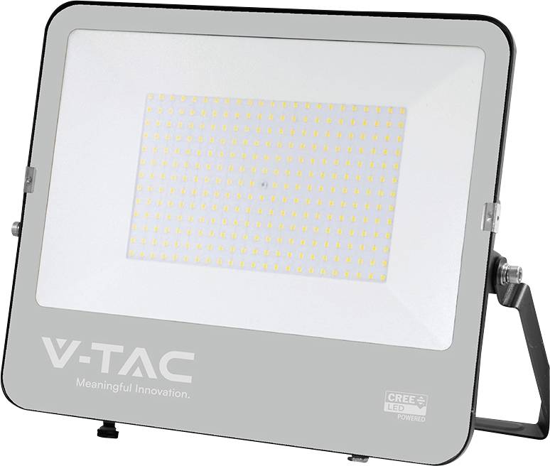 Een grote rechthoekige LED-schijnwerper met talrijke kleine LED-lampen, gemerkt als 'V-TAC' met de slogan 'Meaningful Innovation.'
