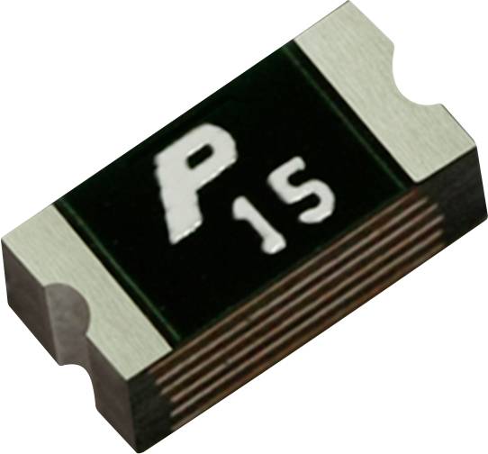 Een close-up van een klein elektronisch onderdeel met het label 'P 15', waarschijnlijk een weerstand of condensator, met een zwart en zilver oppervlak.
