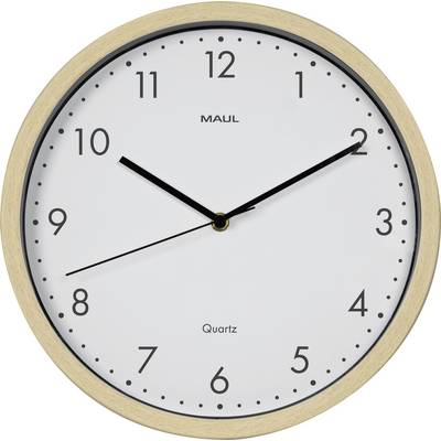 Een ronde wandklok met een houten lijst toont de tijd 14:28. De klokschijf is wit met zwarte uur-, minuten- en secondewijzers.