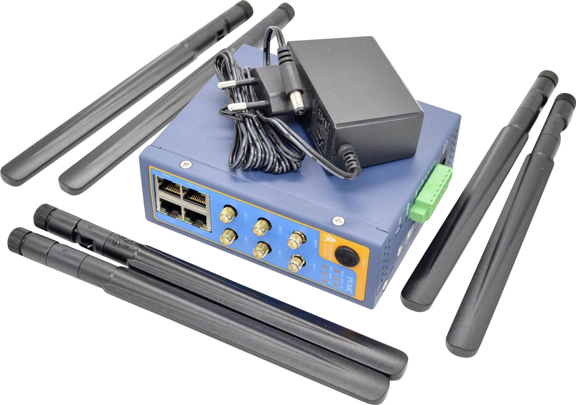 'Industriële draadloze router met meerdere antennes, ethernetpoorten en een stroomadapter. Ontworpen voor robuuste internetconnectiviteitsoplossingen.'