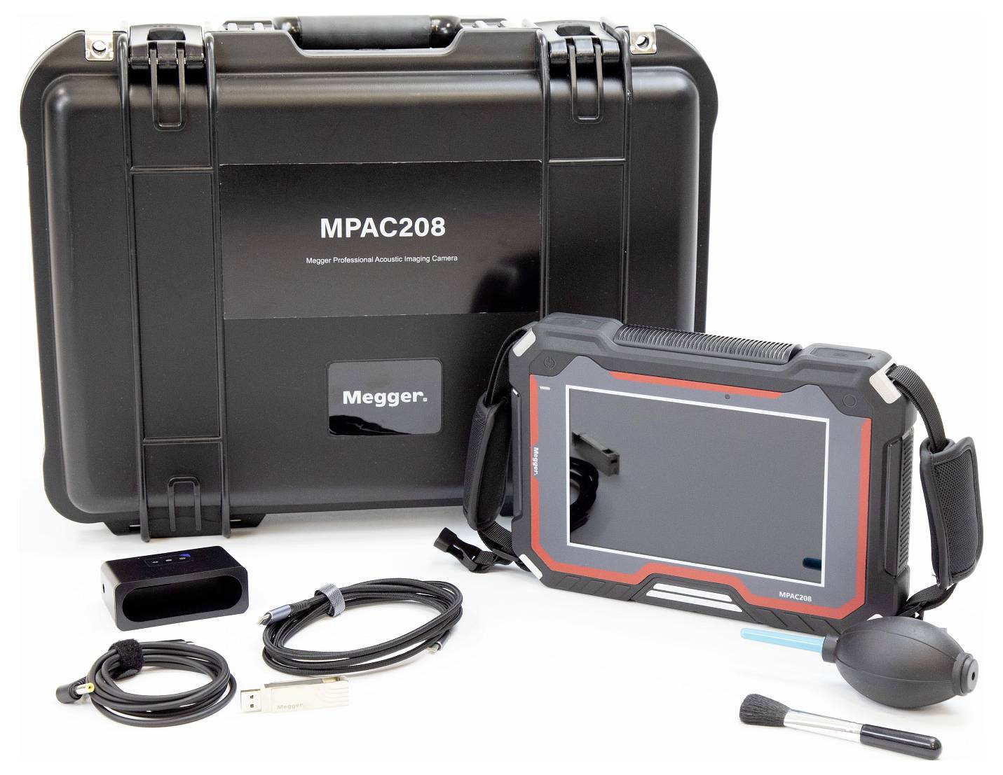 'Megger Professional Acoustic Imaging Camera MPAC208' kit met een zwarte beschermhoes, tablet, kabels, USB en accessoires.