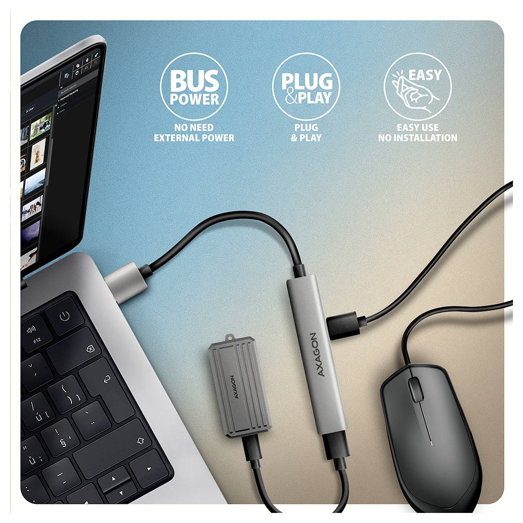 Een USB-C hub verbonden met een laptop en muis. Tekstmarkeringen: 'Busstroom', 'Plug & play' en 'Gemakkelijk gebruik, geen installatie nodig'.