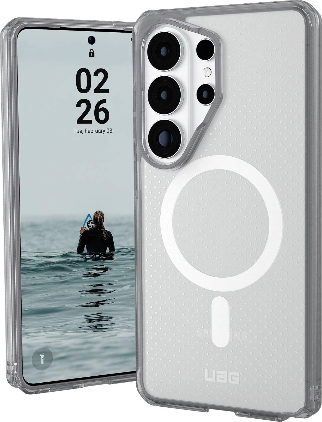'Telefoon met een beschermend transparant hoesje met MagSafe-compatibiliteit. Het scherm toont het tijdstip, de datum en een persoon die aan paddleboarden doet.'