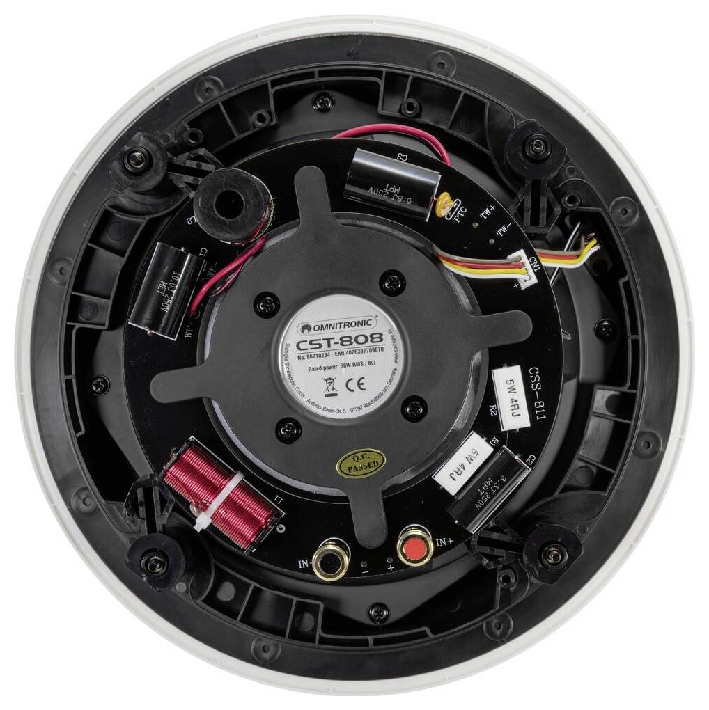 Het beeld toont de achterkant van een Omnitronic CST-808 luidspreker, voorzien van verschillende elektronische componenten en aansluitingspunten.