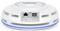 Een witte, aan het plafond gemonteerde Wi-Fi-toegangspunt met twee zichtbare Ethernet-poorten aan de achterkant, met een blauwe LED-ring rond de basis.