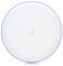 Een rond wit draadloos toegangspunt met een blauwe rand en een vaag logo in het midden.