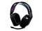 Zwarte over-ear gaming-headset met boommicrofoon en paars-blauwe hoofdbandfavoriten op een witte achtergrond.