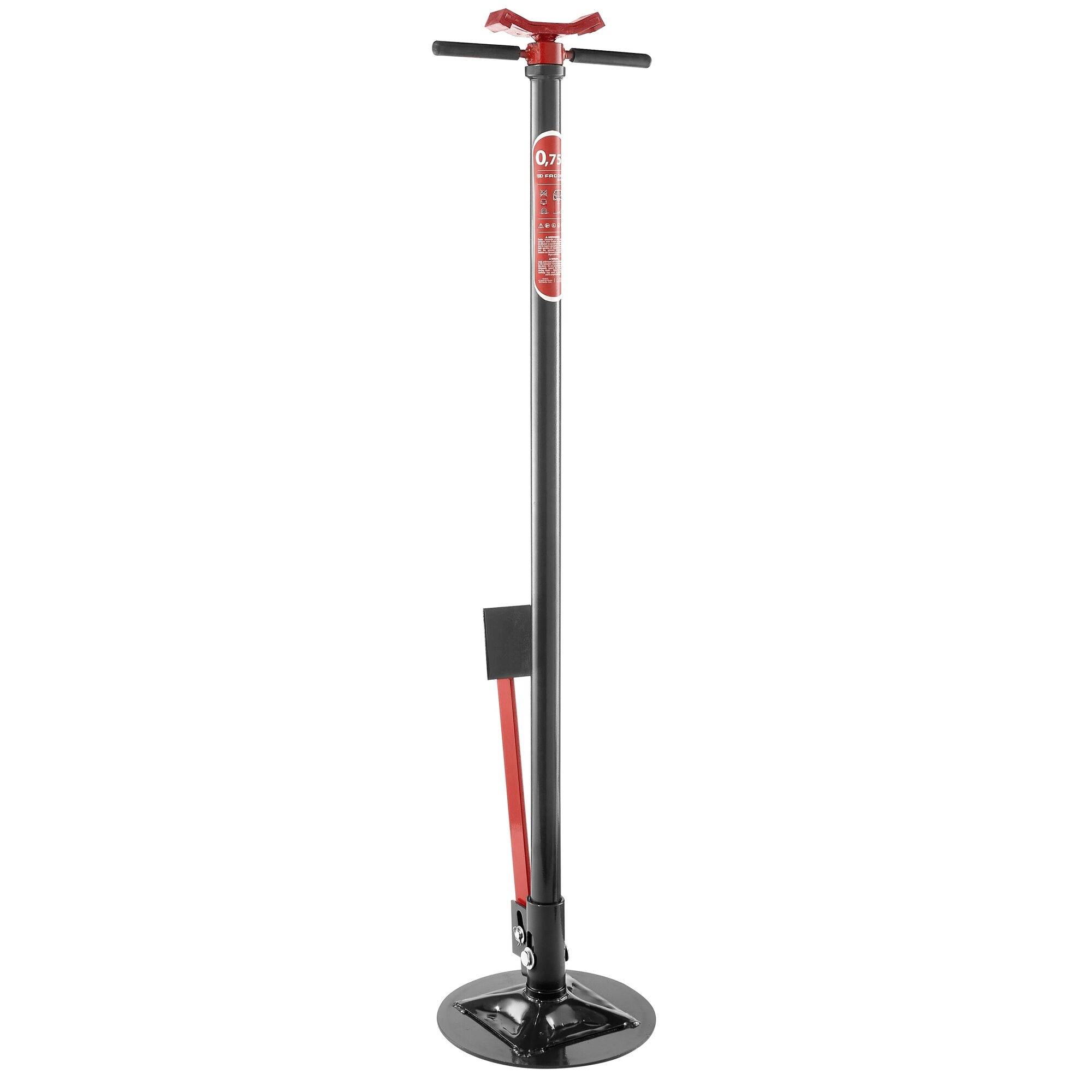 Een zwart en rood handmatige luchtpomp met een T-vormig handvat en een ronde basis, ontworpen voor het opblazen van fietsbanden.