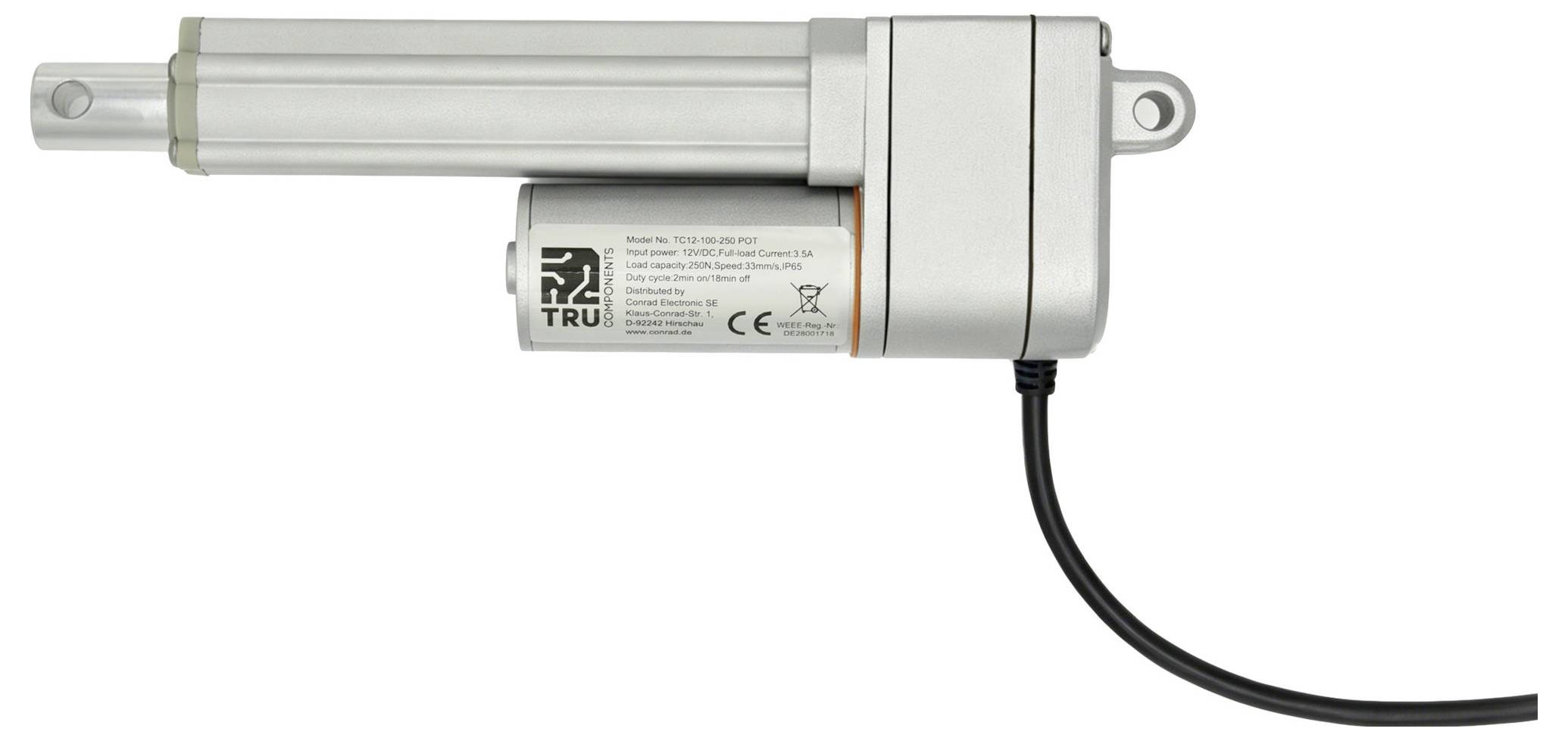 Een zilveren elektrische lineaire actuator met bevestigingsbeugels en een zwart netsnoer, weergegeven geïsoleerd op een witte achtergrond.