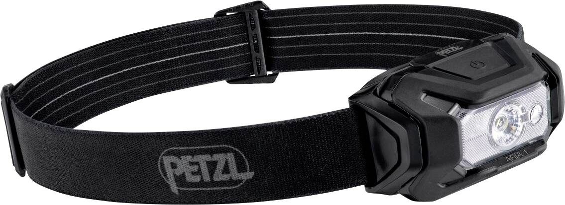 Zwarte PETZL-hoofdlamp met verstelbare elastische band, onder een hoek weergegeven op een witte achtergrond.