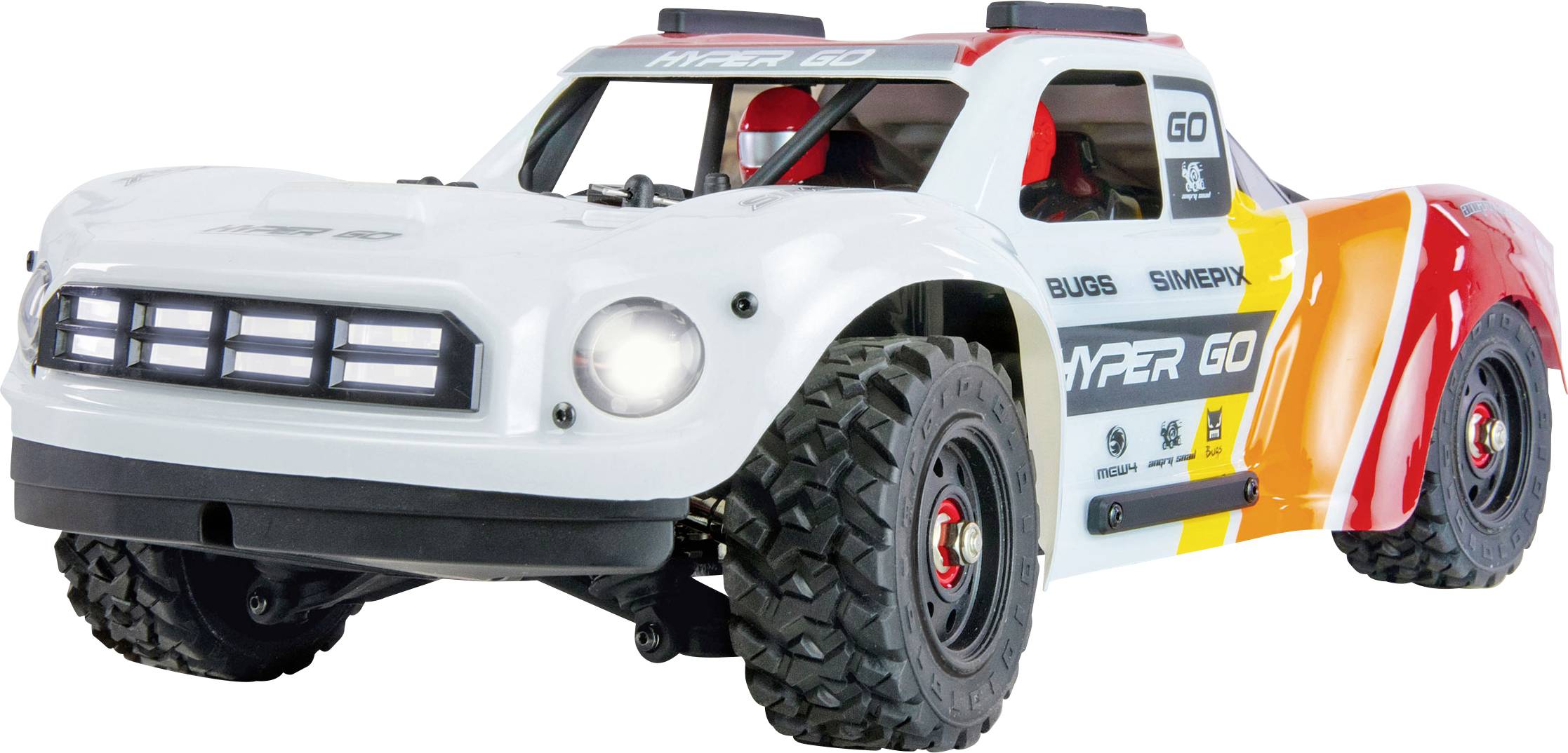 Witte terreinwagen met afstandsbediening en raceuitvoering met overmaatse banden en oranje/gele zijafbeeldingen op een effen witte achtergrond.