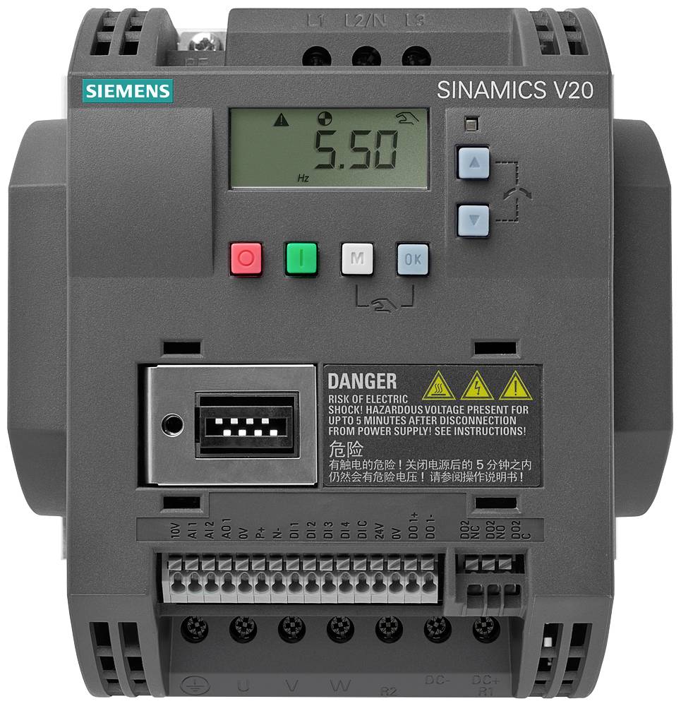 Vooraanzicht van een Siemens SINAMICS V20 frequentieregelaar met digitaal display met weergave van 5.50 Hz, bedieningsknoppen en waarschuwingslabel voor gevaar.