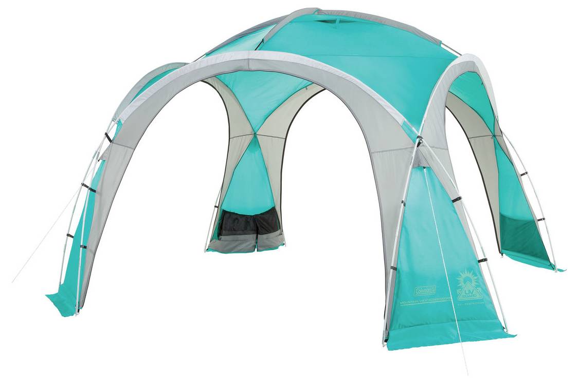 Grote turquoise-en-grijze luifel tent met vier gewelfde poten, geïsoleerd op een witte achtergrond weergegeven.