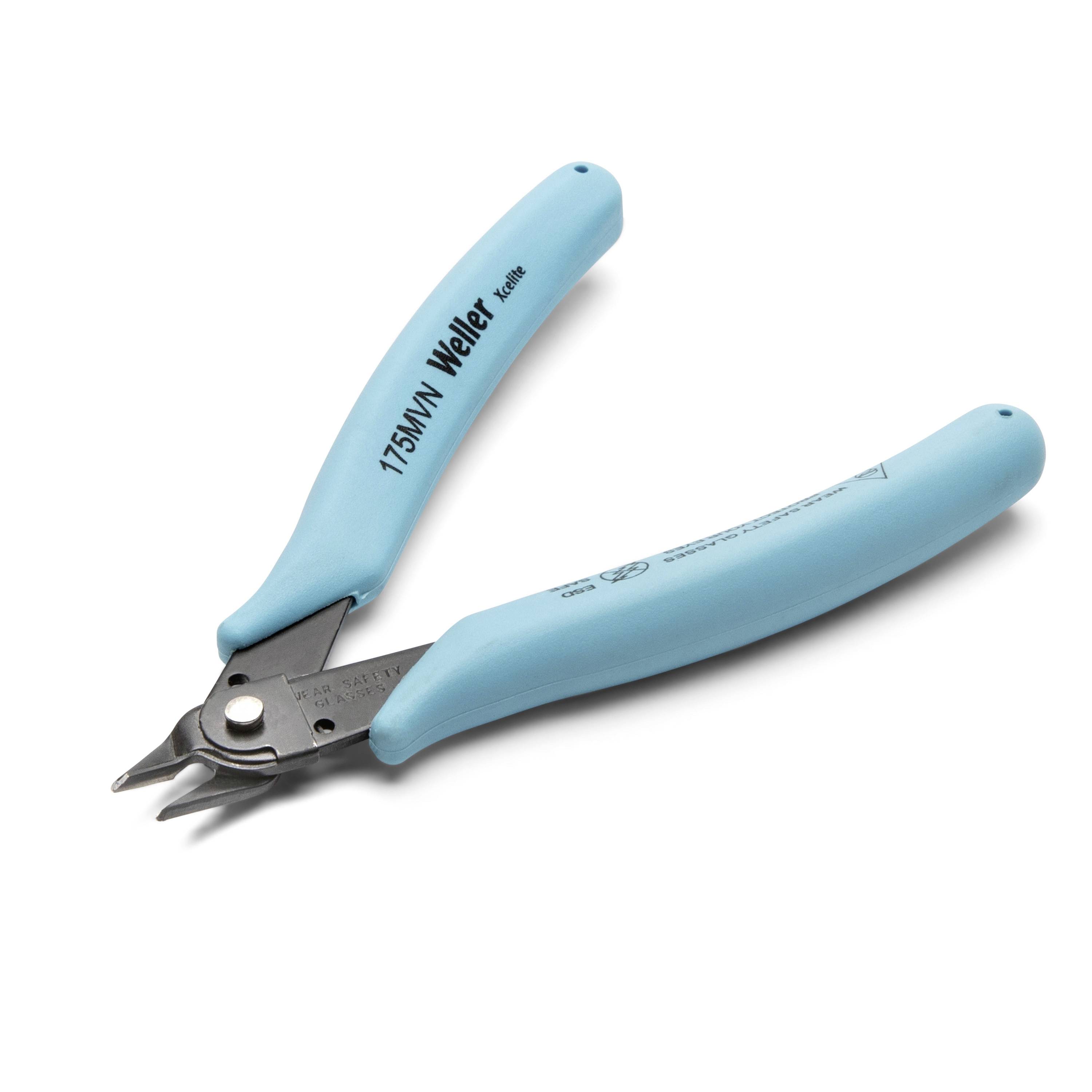Blauwe Weller 175W zijknijtang met metalen kaken op een witte achtergrond.