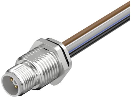 Close-up van een metalen schroefverbinding voor kabelconnector met drie bevestigde draden op een witte achtergrond.