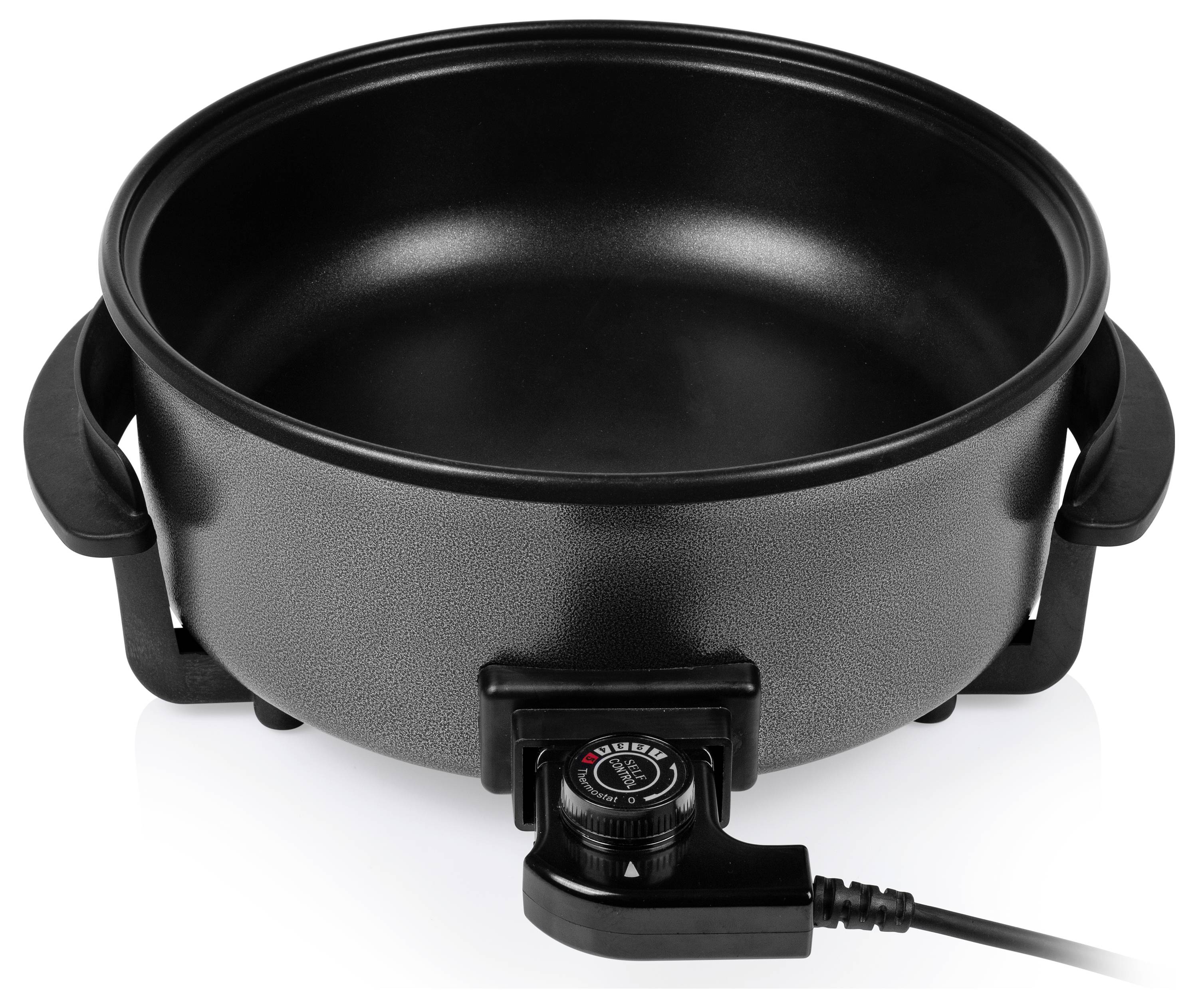 Zwarte elektrische kookpot met handvaten en een voorste temperatuurregelknop, leeg getoond op een witte achtergrond.