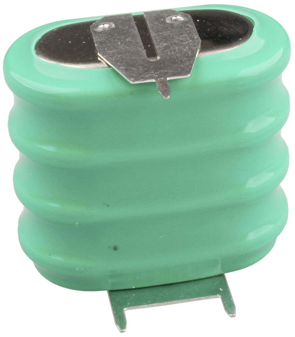 Groene cilindrische oplaadbare battericel met metalen boven- en onderklemmen, geïsoleerd weergegeven op een witte achtergrond.