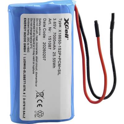 Blauw verpakte oplaadbare batterijset met rode en zwarte draden, geëtiketteerd Xcell 3.65V 7000mAh 25.55Wh.