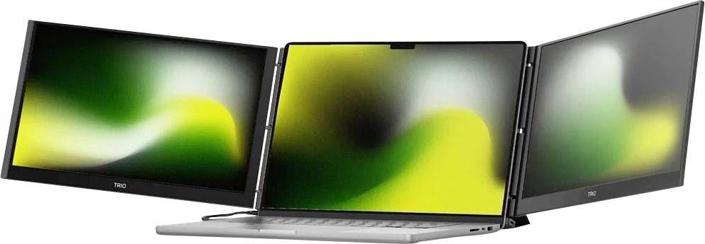 Laptop-setup met drie schermen met abstracte groene en gele golfachtige graphics op drie monitoren.