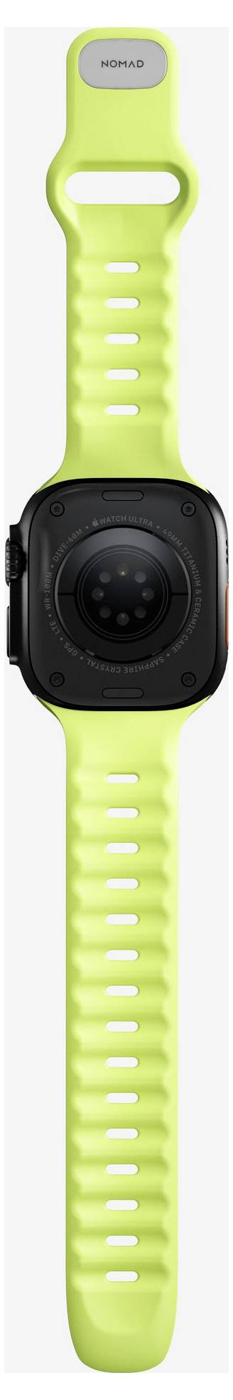 Limoengroene smartwatch met een zwart vierkant horloge wijzerplaat en geperforeerde siliconen band, weergegeven in frontaanzicht op een witte achtergrond.