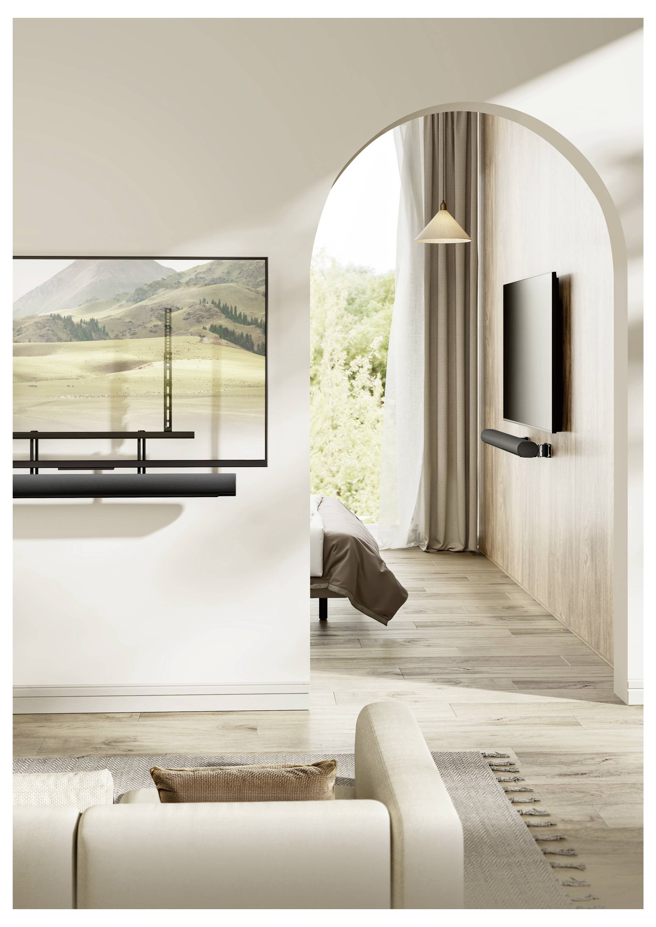Moderne woonkamer met een aan de muur bevestigde televisie in een boogvormige deuropening, beige bank en landschapskunstwerk, verlicht door zacht natuurlijk licht.