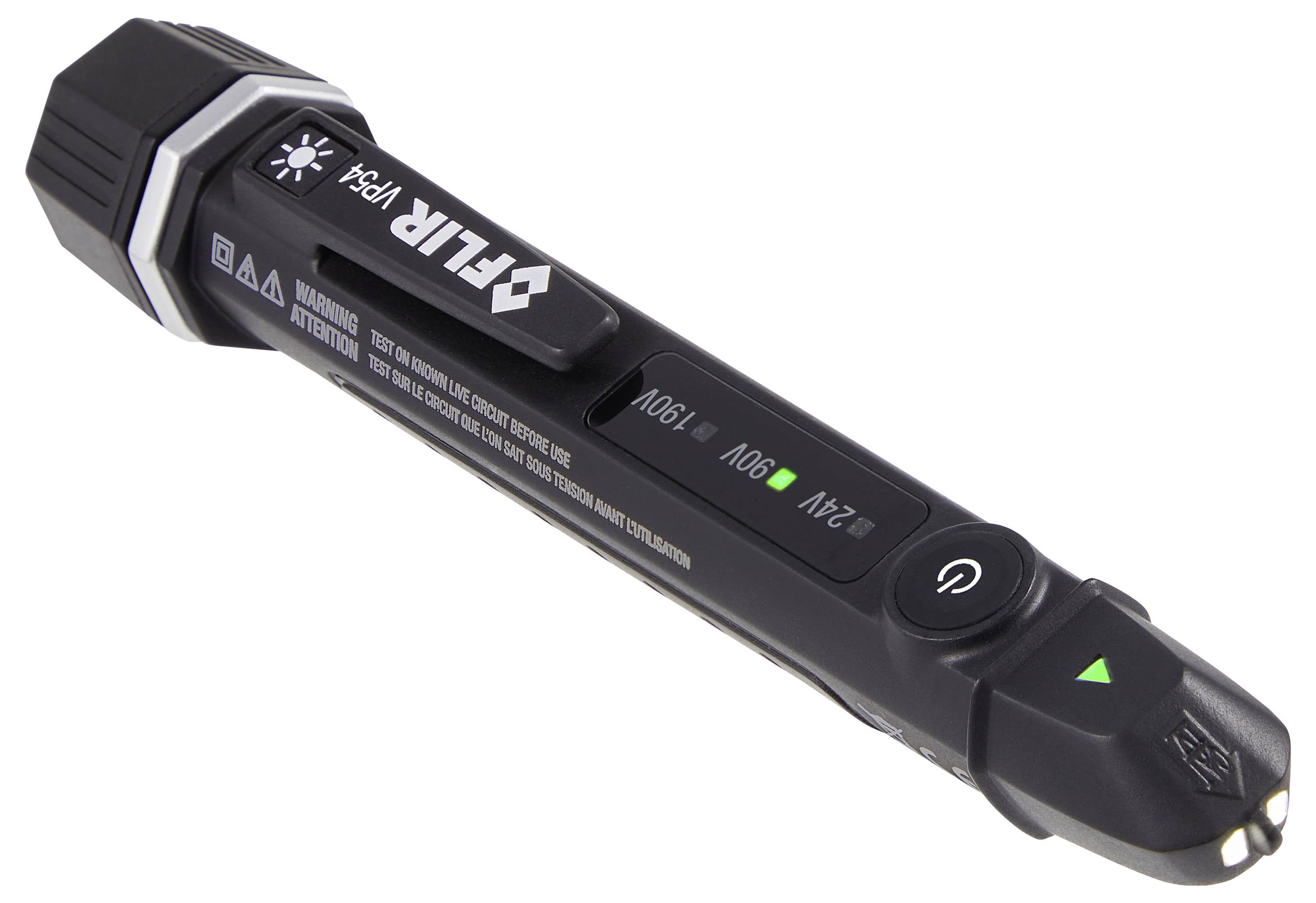 Zwarte draagbare LED-zaklamp met zoomkop, bedrukte 'VIA'-merking, batterij-/ladingindicatoren en een aan/uit-knop op een witte achtergrond.