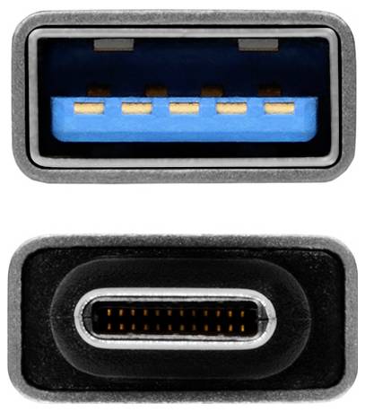 Twee close-upweergaven van USB-poorten: een USB-A-poort bovenaan en een USB-C-poort onderaan, waarop hun verschillende connectorvormen zichtbaar zijn.