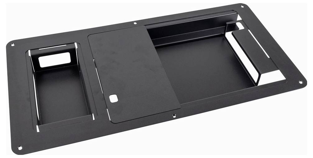 Zwart rechthoekig uitschuifbaar dienblad of montagepaneel met ingezonken vakken en handgriffuitsnijdingen, weergegeven op een witte achtergrond.