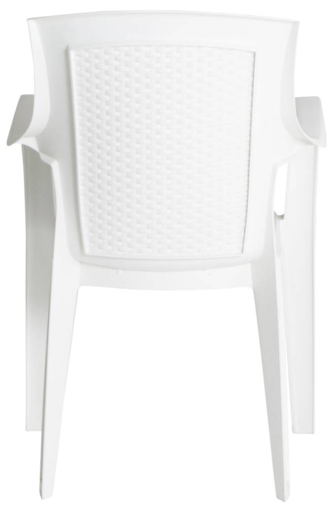 Witte kunststof fauteuil van voren gezien op een effen achtergrond, met een geperforeerde rugleuning en een lattenzitstuk