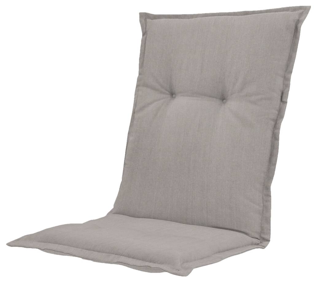 Grijze gestoffeerde fauteuilkussen met een hoge rugleuning en zitingskussen, afgebeeld tegen een witte achtergrond.