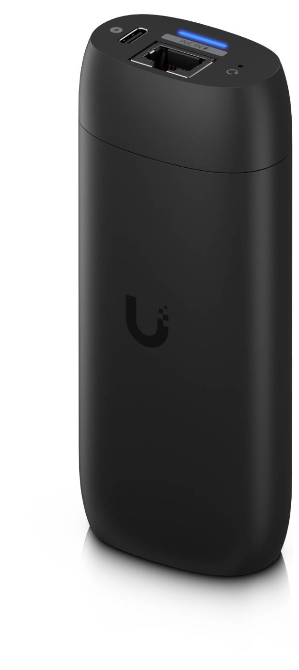 Zwarte draagbare powerbank met USB-A en USB-C poorten bovenaan en een Ubiquiti-logo aan de voorkant.