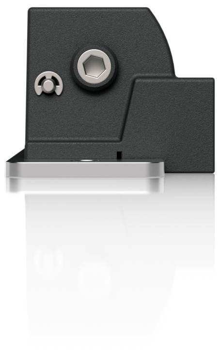 Zwart mechanisch apparaat of camerasteunel met een zeskantige schroef en een kleine knop boven een zilveren basis op een witte achtergrond.