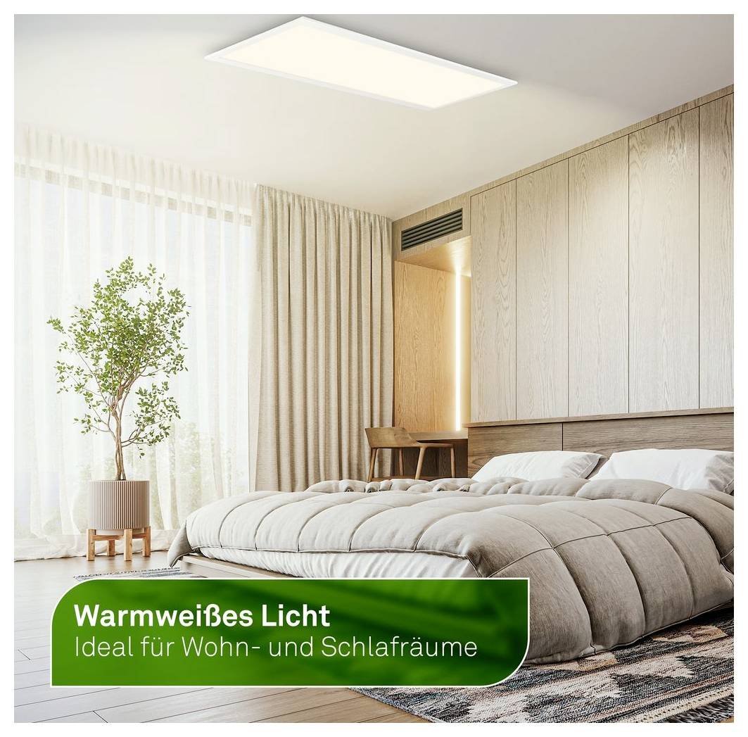 Licht, modern slaapkamer met groot bed, doorschijnende gordijnen, plant en groen onderschrift met de tekst 'Warmweißes Licht Ideal für Wohn- und Schlafräume' wat aangeeft dat warm wit licht ideaal is voor woon- en slaapruimtes