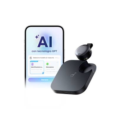 Zwart draadloos oplaadkoffertje met een oordopje voor een telefoonscherm dat een AI-app in het Italiaans toont, inclusief 'AI', 'con tecnologia GPT' en een 'Genera' knop.