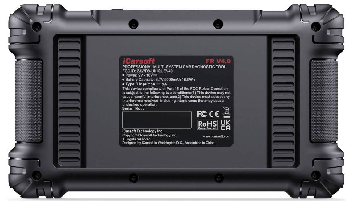 Achterkant van een iCarsoft FR V4.0 professioneel multi-systeem auto-diagnosetool, met het productlabel met specificaties en certificeringslogo's op een robuuste zwarte koffer.