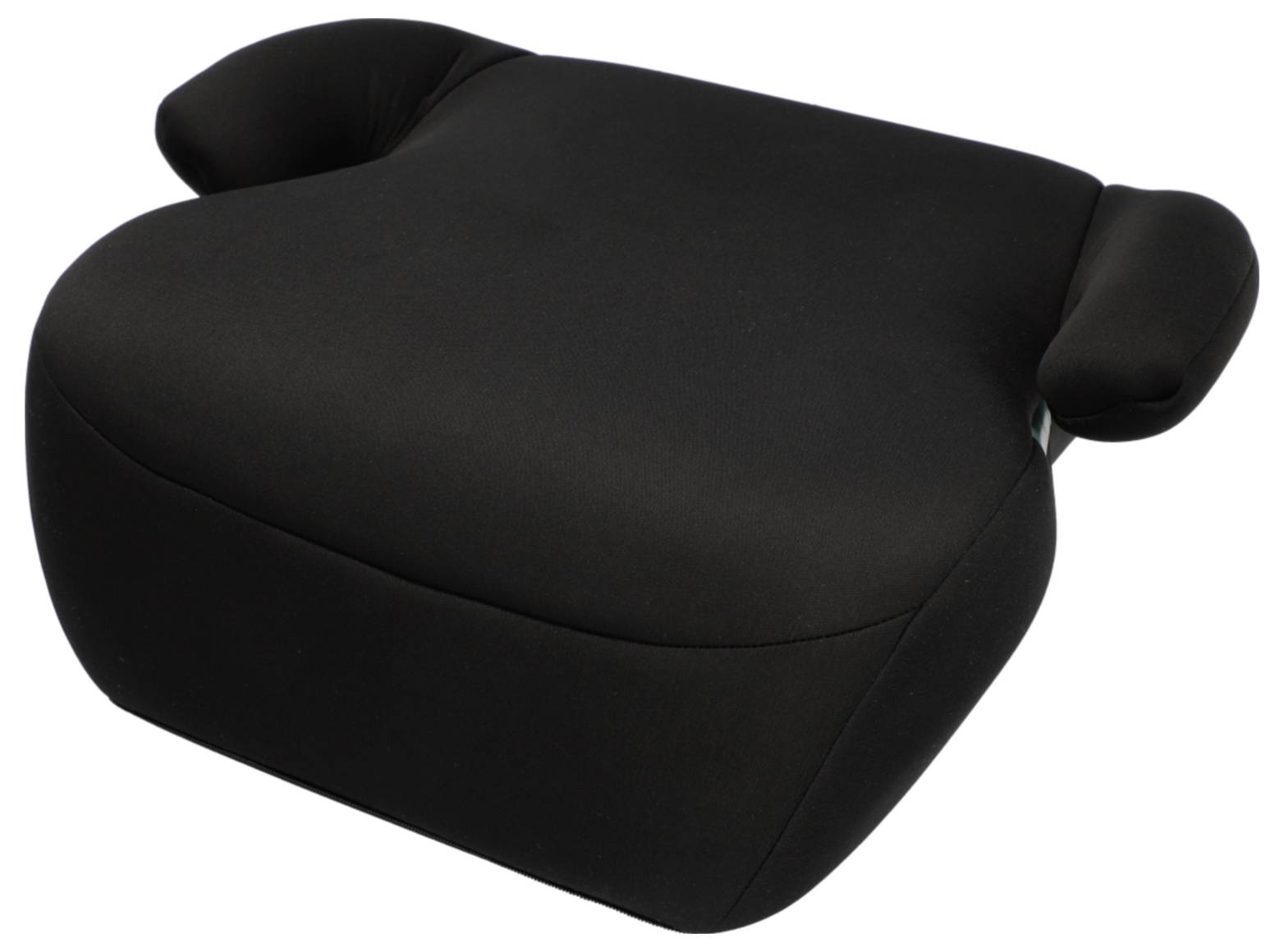 Zwart kinderzitje voor in de auto met gevoerde armleuningen, weergegeven op een witte achtergrond.