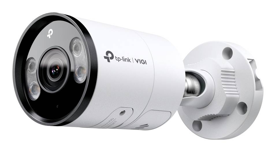 Witte TP-Link VIGI beveiligingscamera gemonteerd op een wandbeugel, weergegeven in een close-upproductweergave met zichtbare lens en LED's.