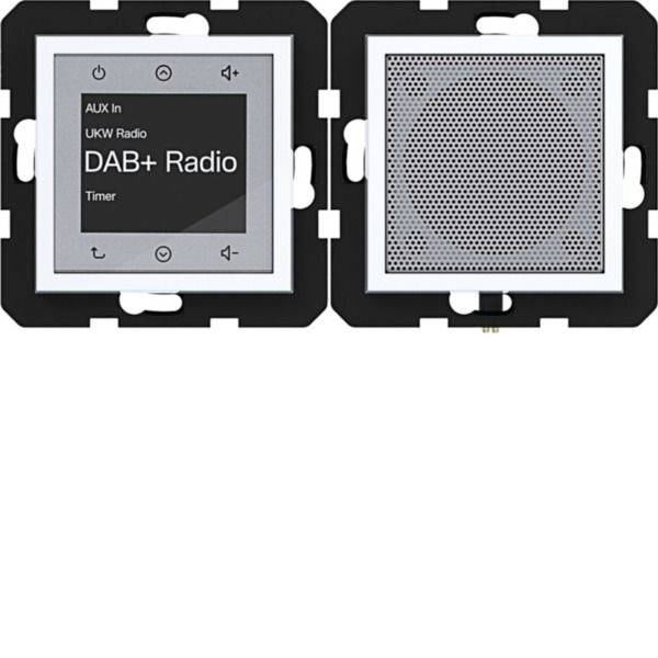 DAB+ radiowandcontrolepaneel met display met 'AUX In', 'UKW Radio' en 'Timer'; luidsprekergril aan de rechterkant.