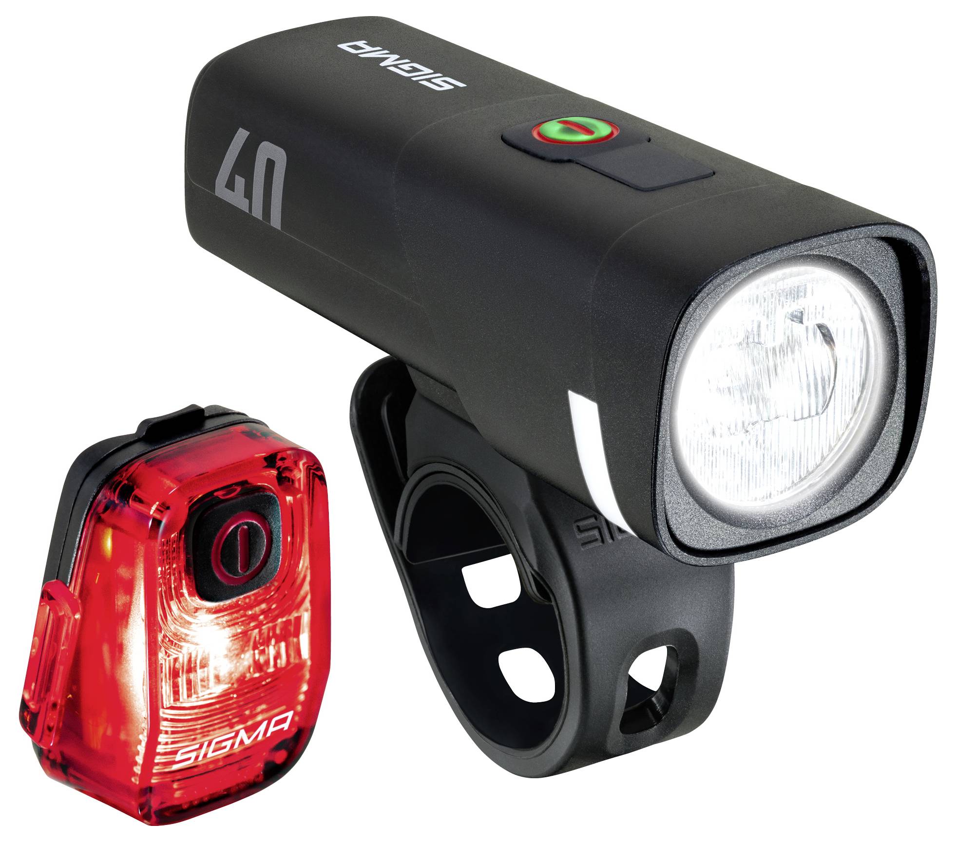 Zwarte fietskoplamp met beugel en rood achterlicht, beide van het merk Sigma, weergegeven op een witte achtergrond.